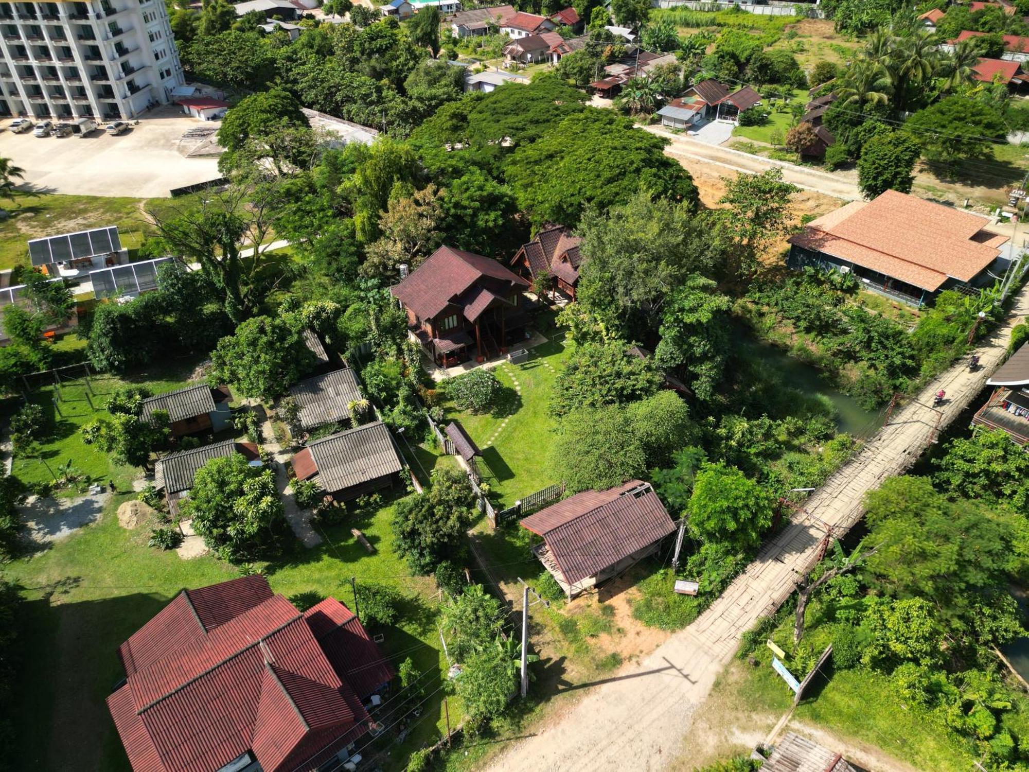 Namsong Bridge Bungalows Vang Vieng Ngoại thất bức ảnh
