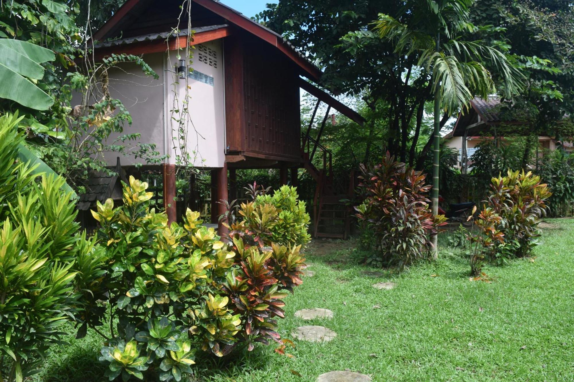 Namsong Bridge Bungalows Vang Vieng Ngoại thất bức ảnh